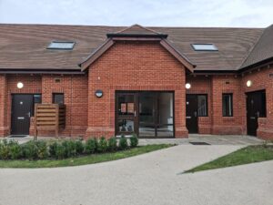 number 10 house external